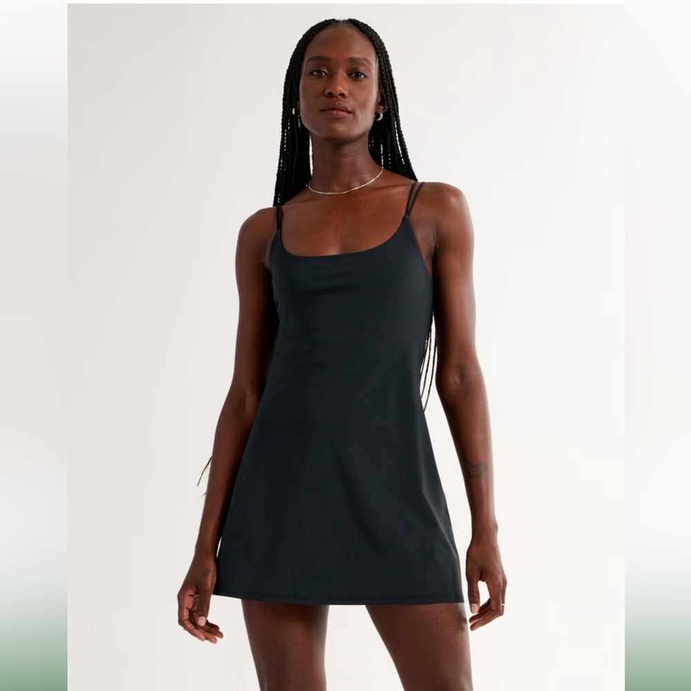 ABERCROMBIE TRAVEL DRESS
